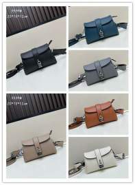 Picture of Prada Handbags _SKUfw197604269fw
